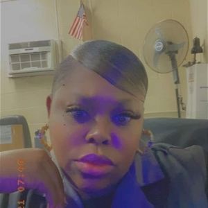 Meet your Posher, Jomesha